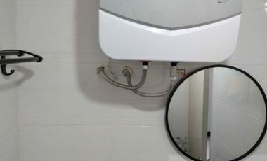 Apt. Amega Crown Hadap kolam renang/Utara, Furnish