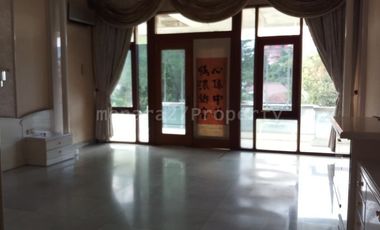 Rumah sewa lokasi strategis sayap dago
