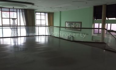 Rumah sewa lokasi strategis sayap dago