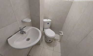 local en arriendo en la esmeralda. Cod A105451