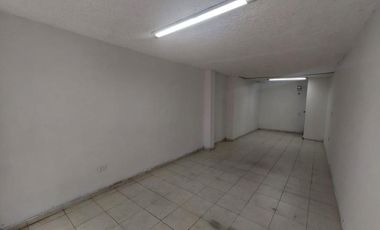 local en arriendo en la esmeralda. Cod A105451