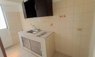 casa en arriendo en la ronda. Cod A126090