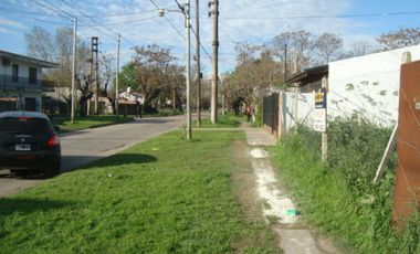 LONGCHAMPS AMPLIO LOTE EXCELENTE UBICACIÓN!!