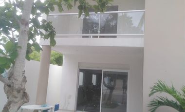 CASA EN RENTA-AMUEBLADA EN ZONA DE PLAYA EN SANTA CLARA, YUCATÁN