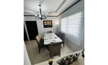 VENDO CASA EN UNA EXCELENTE URBANIZACION DAVID