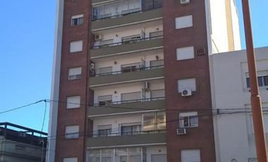 Venta Departamento dos 2 habitaciones boulevard galvez christen inmobiliaria