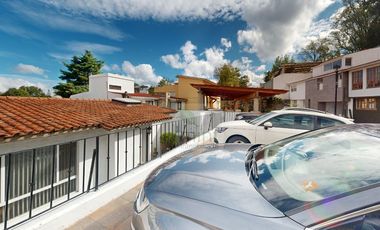 Rancho San Agustín, Apacible Fraccionamiento Casa Venta Vistas de Ciudad