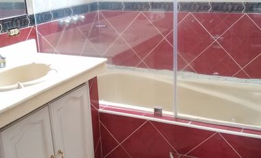 Venta casa en el valle de chillos