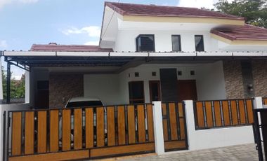 For Sale Beautiful House, Ready To Live In, Near Pasar Berbah