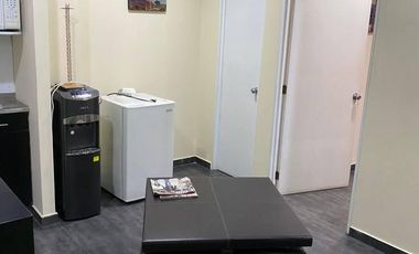 Renta de Oficina / Consultorio en Ciudad Satélite, Circuito Centro Comercial.