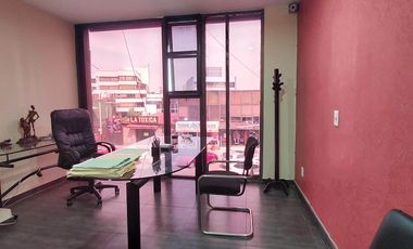 Renta de Oficina / Consultorio en Ciudad Satélite, Circuito Centro Comercial.