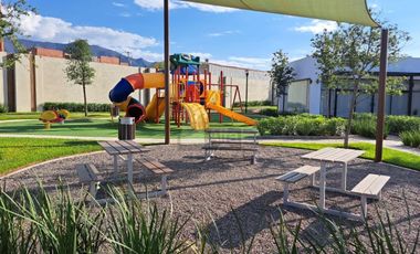 Casa en venta al oriente de Saltillo Fracc. Cantabria Residencial Modelo Bari 2