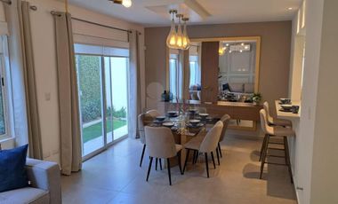 Casa en venta al oriente de Saltillo Fracc. Cantabria Residencial Modelo Bari 2