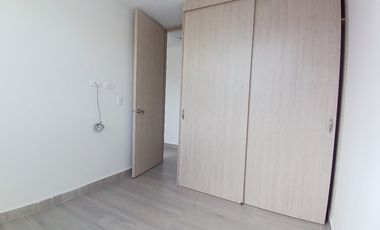 apartamento en arriendo en aguacatal. Cod A117575