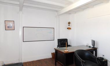 oficina en arriendo en centro. Cod A88660