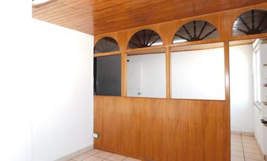 oficina en arriendo en centro. Cod A88660