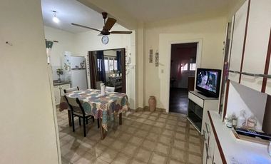 Casa en venta en Quilmes Este