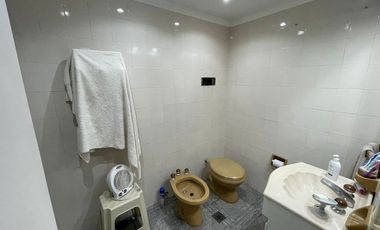 Casa en venta en Quilmes Este