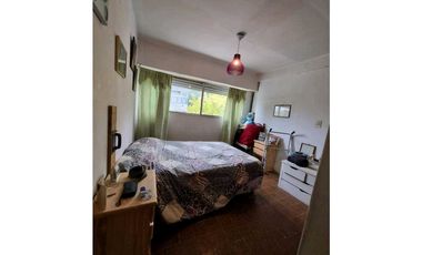 VENTA DE DEPARTAMENTO 3 AMBIENTES  ZONA BANCOS PINAMAR CENTRO.