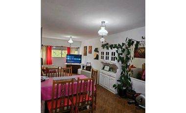 VENTA DE DEPARTAMENTO 3 AMBIENTES  ZONA BANCOS PINAMAR CENTRO.