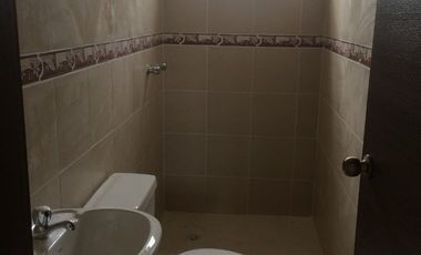 Alquilo casa en Duran en urbanización privada