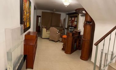 Alquilo Casa Amoblada en Ciudad Celeste con Jacuzzi