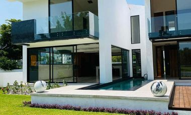 Residencia en campo de Golf