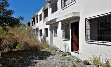 SE VENDE CASA EN Avenida Tezontepec 110-110, Fraccionamiento Las Fincas, Jiutepec, Morelos, 62565, MEX