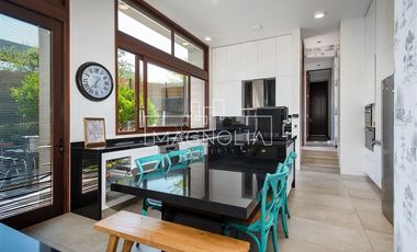 Casa en venta de 6 dorm. en Lo Barnechea
