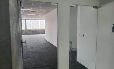 Renta Oficinas 1 piso de 525m2 acondicionadas en Monterrey San Jerónimo