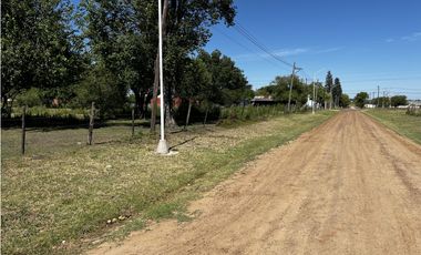 Vendo Terreno de 8.000 m2 en Villa Mantero, Entre Ríos.