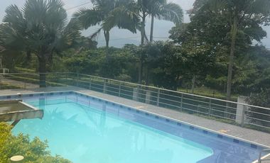 casa en venta en la mesa. Cod V2866372