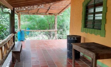 casa campestre en venta en centro. Cod V103524