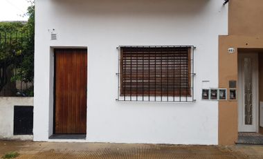 Casa PH en alquiler en Caseros