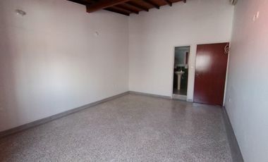 apartamento en arriendo/venta en la playa. Cod V765