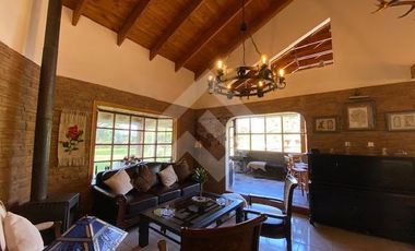 Casa en Venta en las violetas