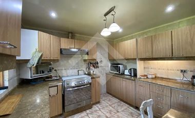 Casa en Venta en las violetas