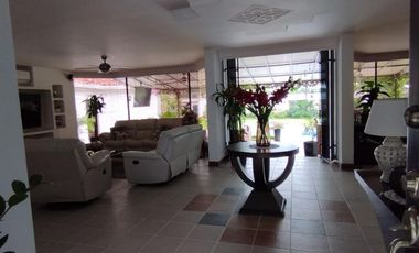 casa en venta en c.c samanes de los trapiches. Cod V2525