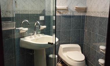 casa en venta en c.c samanes de los trapiches. Cod V2525