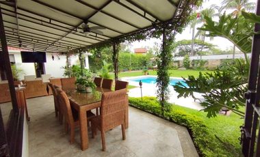 casa en venta en c.c samanes de los trapiches. Cod V2525