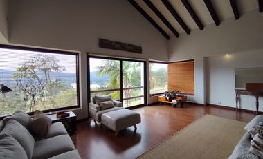 casa campestre en arriendo/venta en retiro. Cod V215337