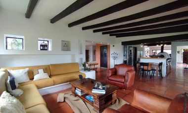 casa campestre en arriendo/venta en retiro. Cod V215337