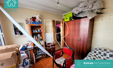 #VentaRUKAN | Casa de 4 Ambientes | Barrio COSTA SUR (Vista al mar) | Acceso Sur | Caleta Olivia.-