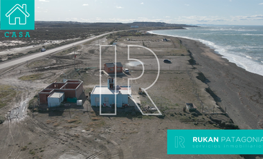 #VentaRUKAN | Casa de 4 Ambientes | Barrio COSTA SUR (Vista al mar) | Acceso Sur | Caleta Olivia.-
