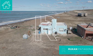 #VentaRUKAN | Casa de 4 Ambientes | Barrio COSTA SUR (Vista al mar) | Acceso Sur | Caleta Olivia.-