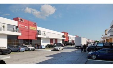 Galera Zona Uno en venta en Juan Diaz (ID 11745)