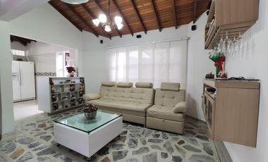 casa en arriendo en villa del rosario. Cod A27762