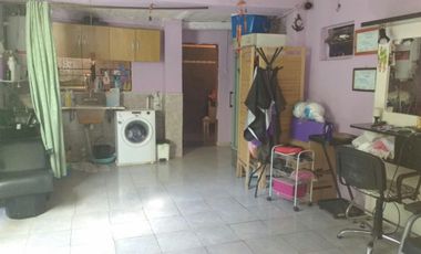 SE VENDE CASA DE 5 AMB EN HURMILGHAM