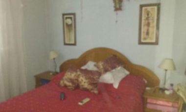 SE VENDE CASA DE 5 AMB EN HURMILGHAM