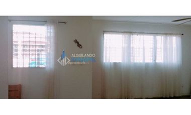 Alquilo amplia y acogedora casa en Urb. La Princesa, David.
